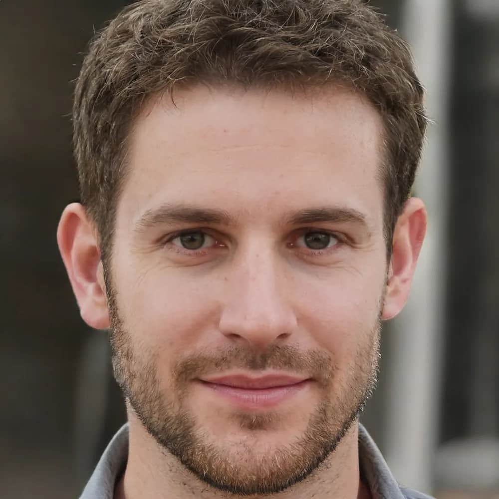 Autor Tomasz Sierakowski