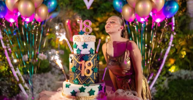 Życzenia na 18 dla kolegi: Jak uczcić dorosłość przyjaciela? Życzenia na 18 dla kolegi: Jak uczcić dorosłość przyjaciela?